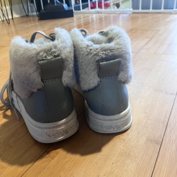 Koolaburra by Ugg SUNDELL FUZZ CHUKKA size 5 - Picture 6 of 7